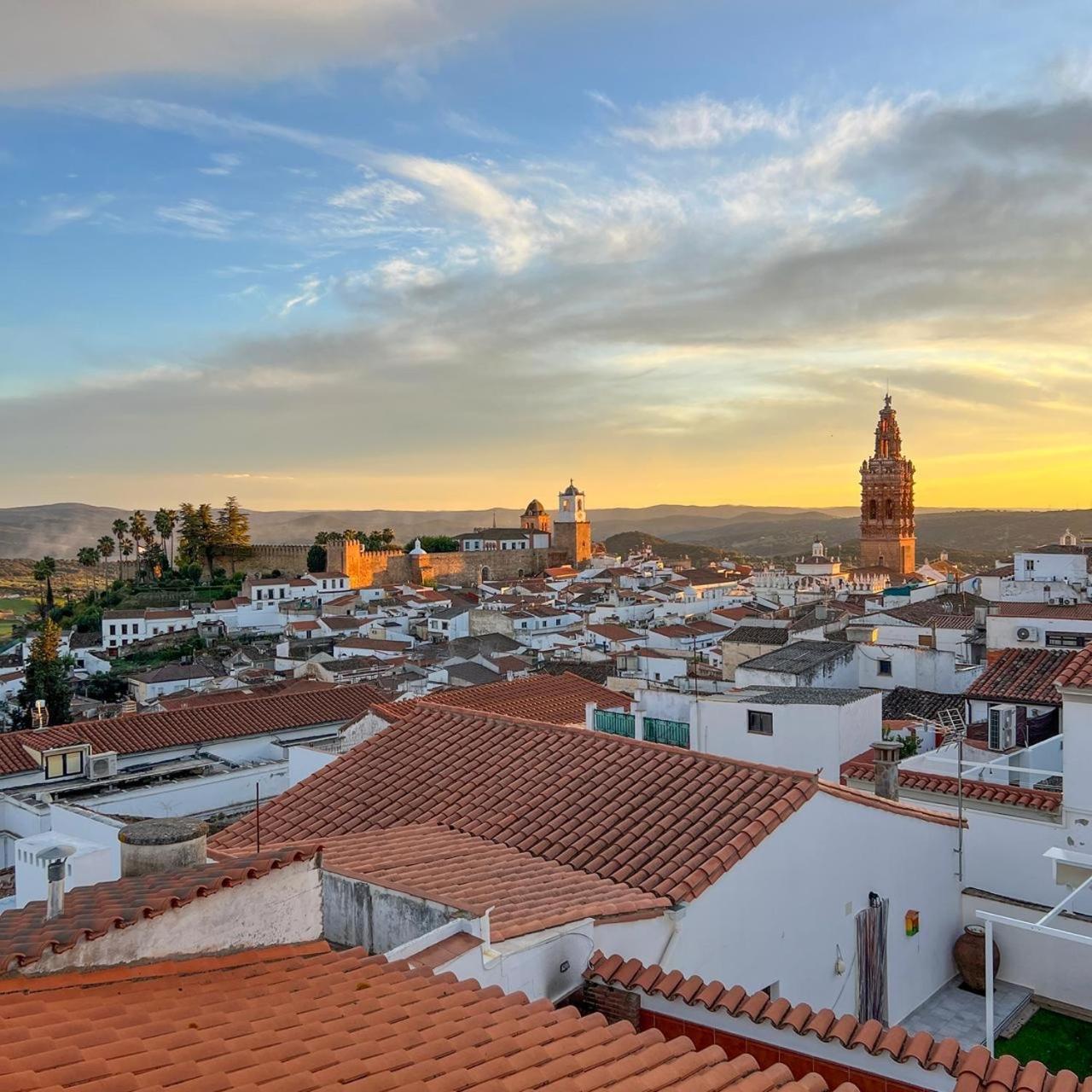 Mirador Templario Apartman Jerez de los Caballeros Kültér fotó